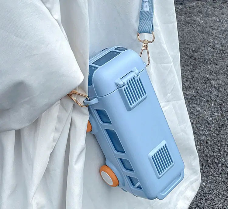 Bus-Wasserflasche