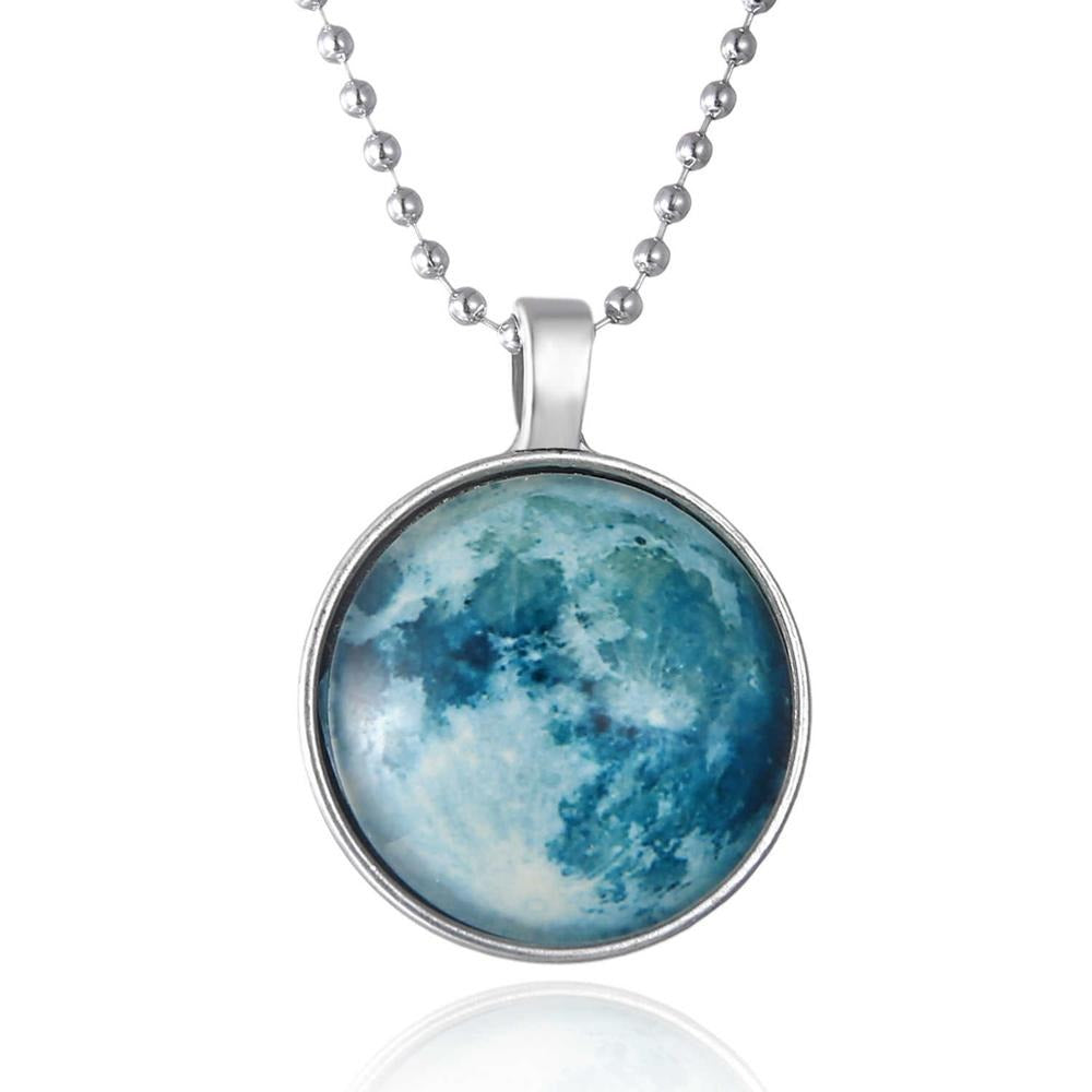 Glow In The Dark Moon Halskette