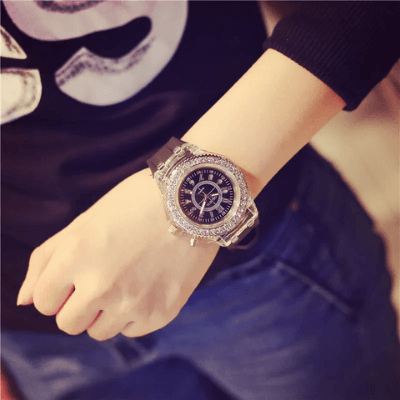 Im Dunkeln Leuchtende Armbanduhr