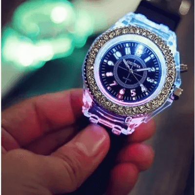 Im Dunkeln Leuchtende Armbanduhr