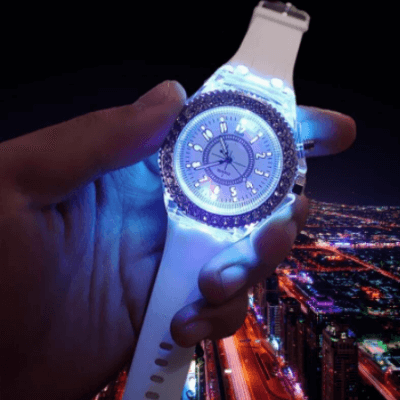 Im Dunkeln Leuchtende Armbanduhr
