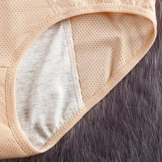 Menstruatieslip voor vrouwen met een maatje meer